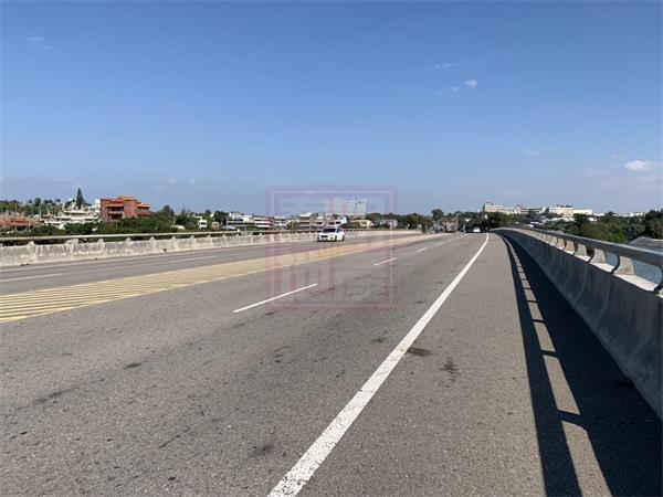 新豐㊣西濱公路池和宮農地-春明地產-035551111