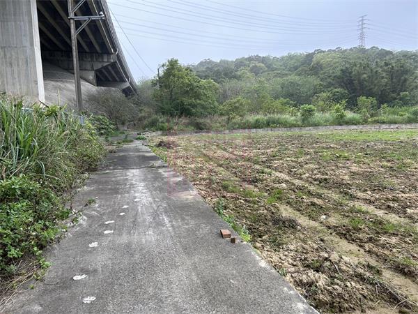 新竹市茄苳國小全平坦農地-春明地產-035551111