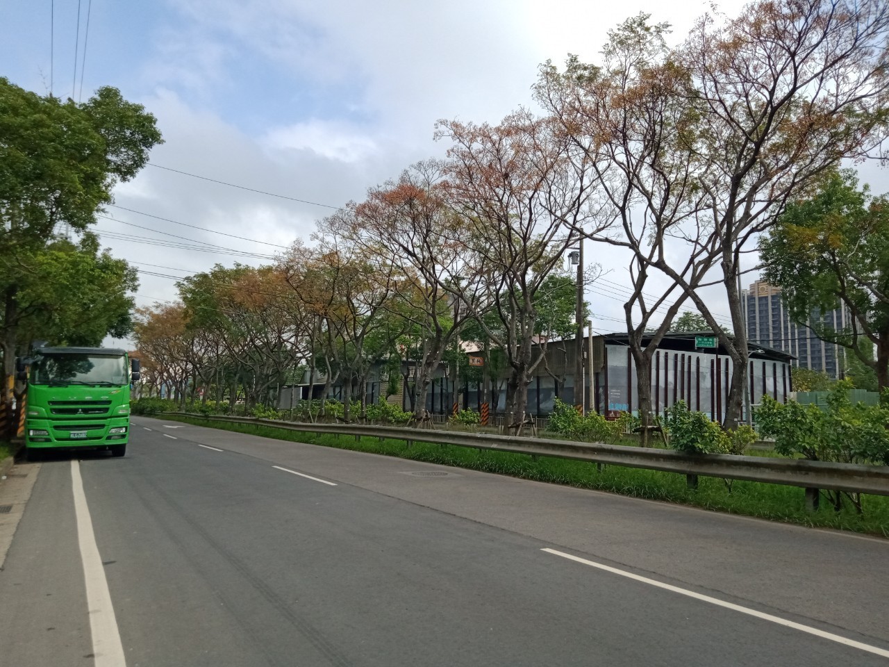 楊梅30米路邊工業地