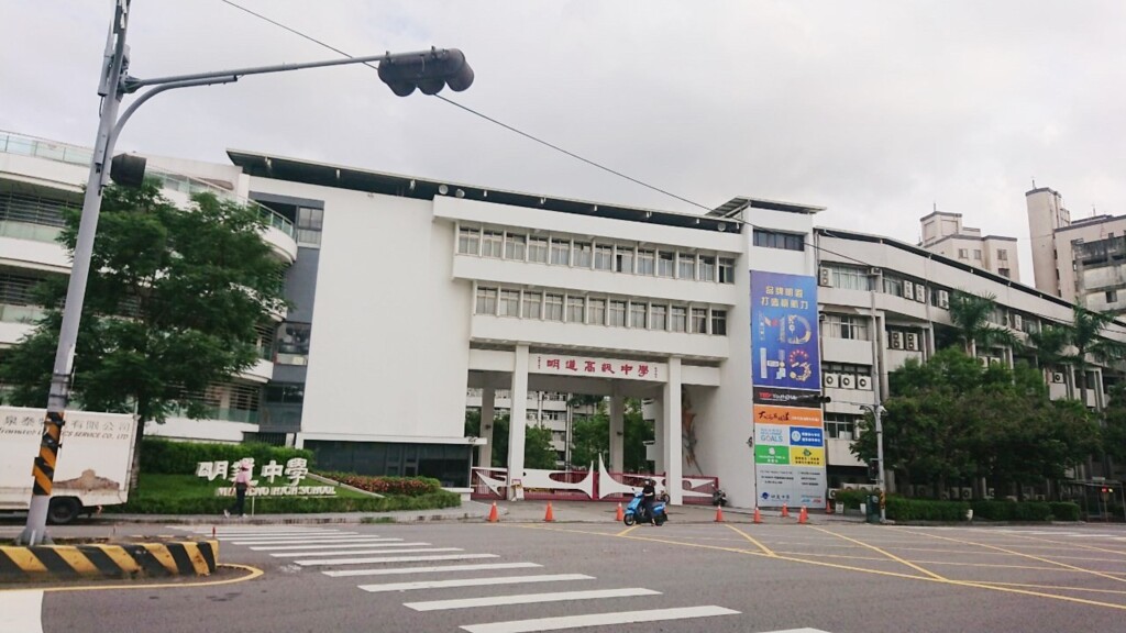 烏日捷運站商圈店面