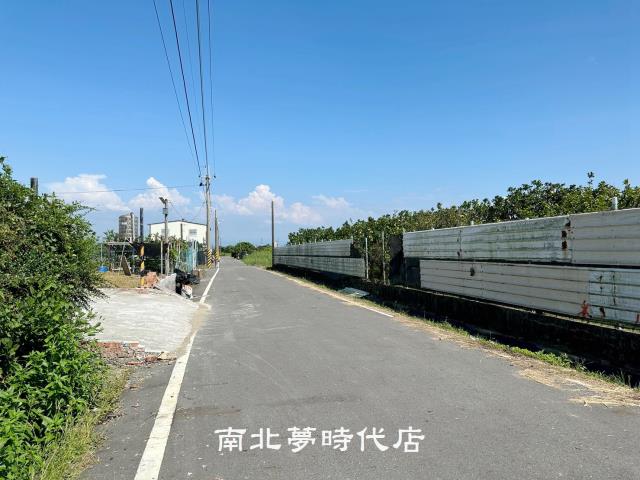 麻豆監理站旁都內農地