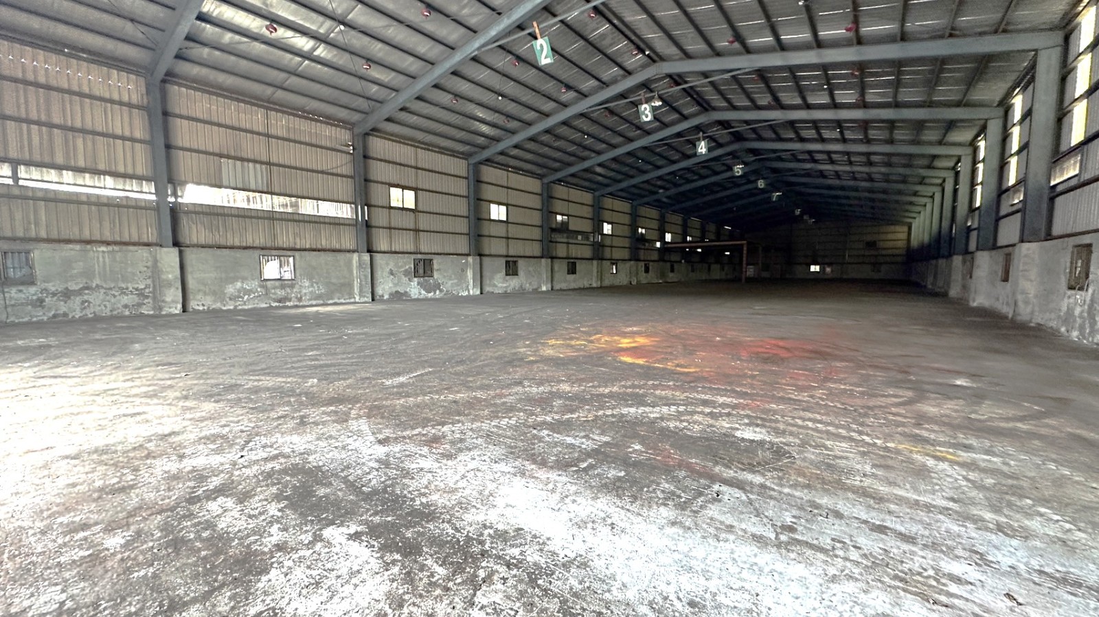 新屋15米挑高倉庫廠房•	大桃園廠房工業地買賣出售/廠房出租
