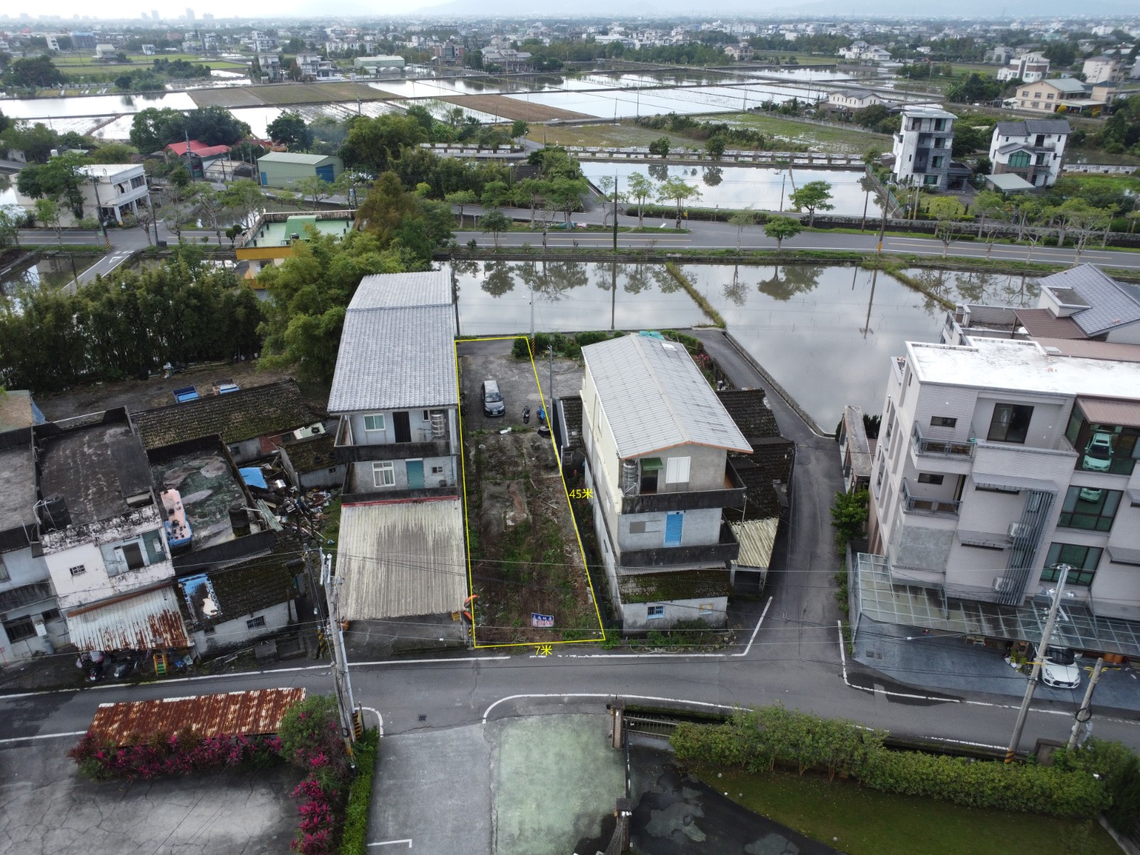 宜蘭市 小建地 (套房<->2房=建案 OR 獨棟別墅)