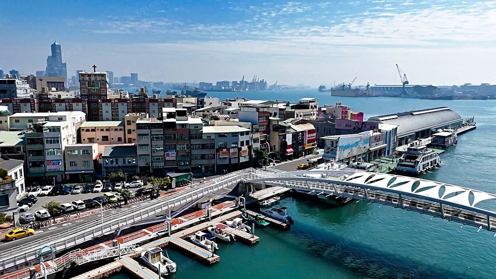 海景渡船頭全棟翻新三角窗店面透天