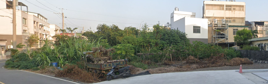 溪州公所旁方正建地