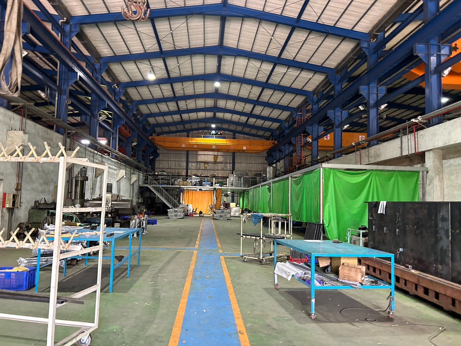 新屋合法挑高天車廠房/大台北大桃園工業地廠房租賃買賣