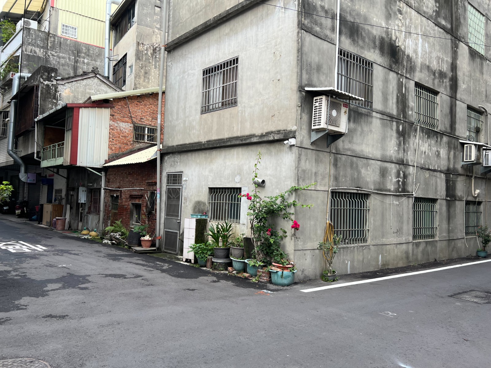安家幸福在北大 彰化員集路黃金店面
