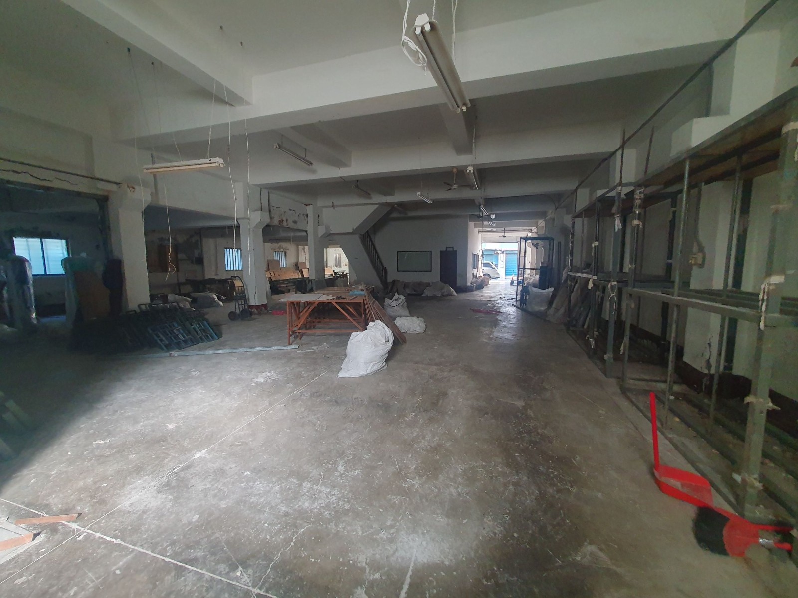 新莊大面寬挑高廠房新北工業地廠房