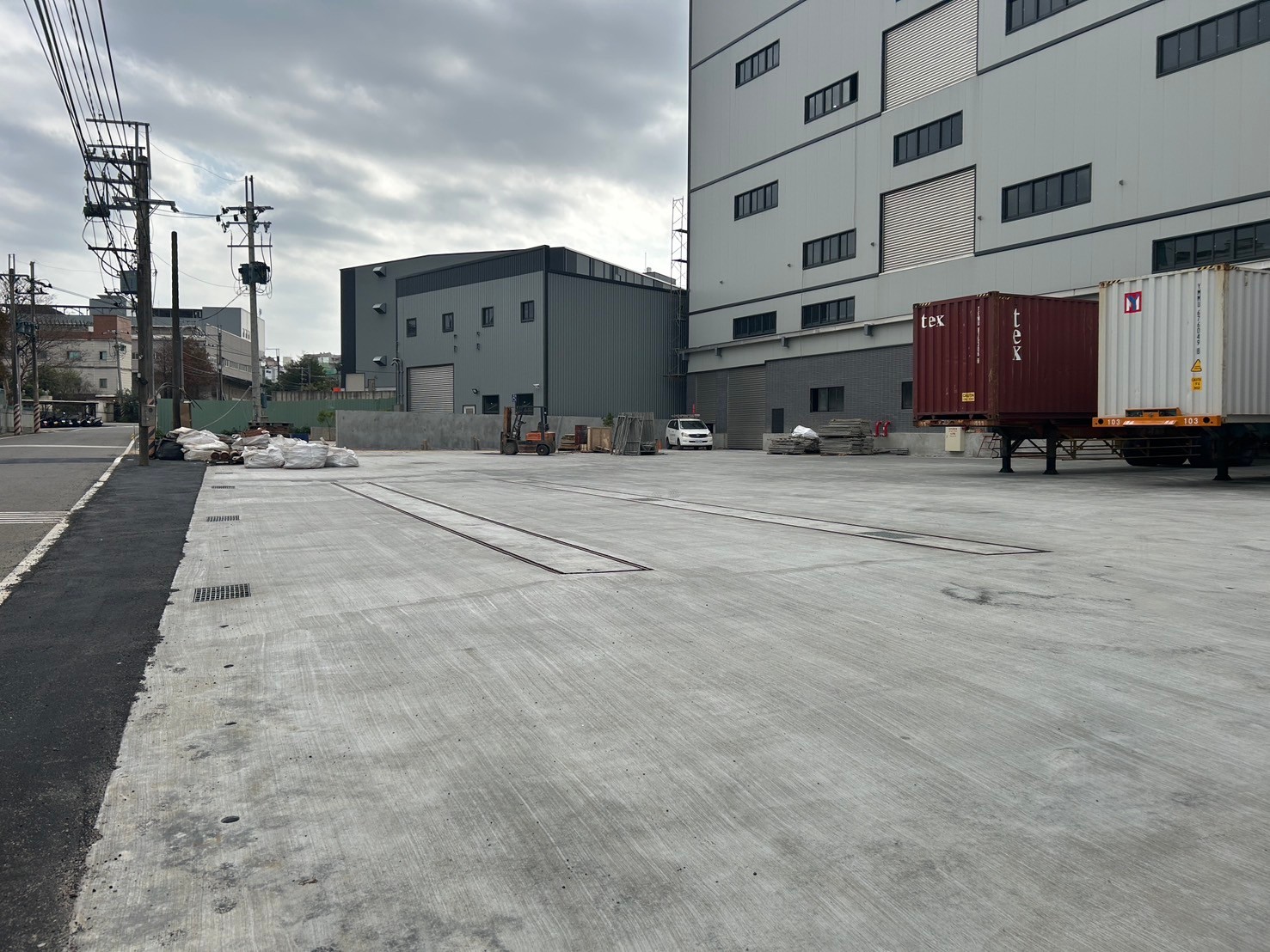 幼獅擴大工業用地(附建照)
