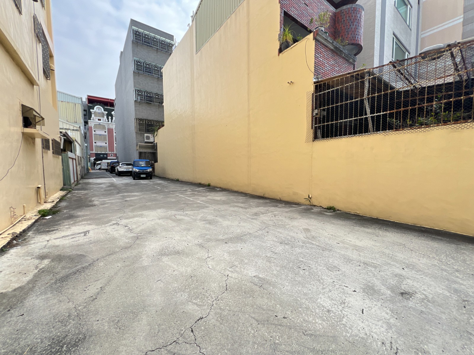 南區新興段6.4米面寬靜巷好規劃住宅建地