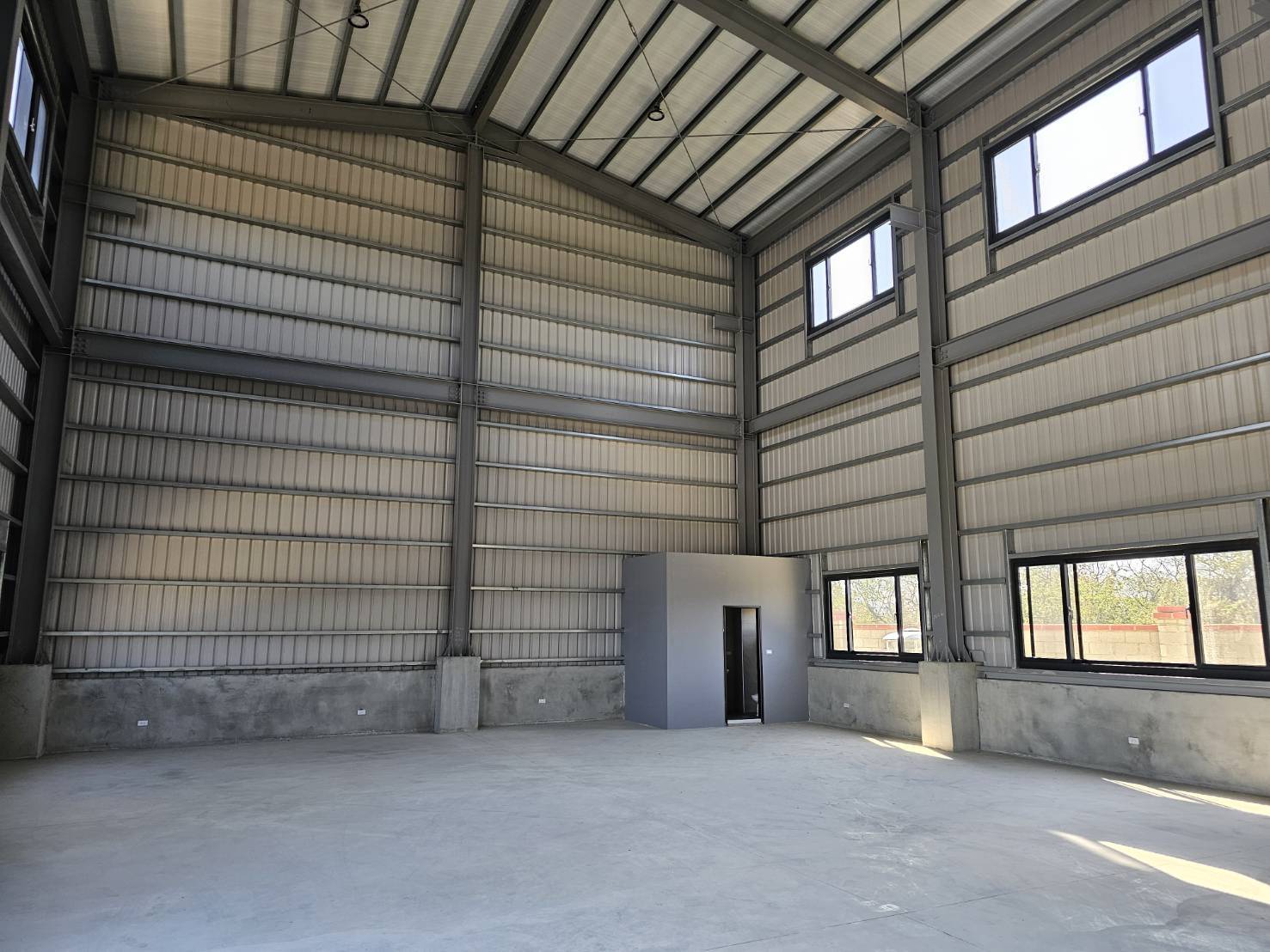 觀音甲種建築用地(買地送全新廠房)