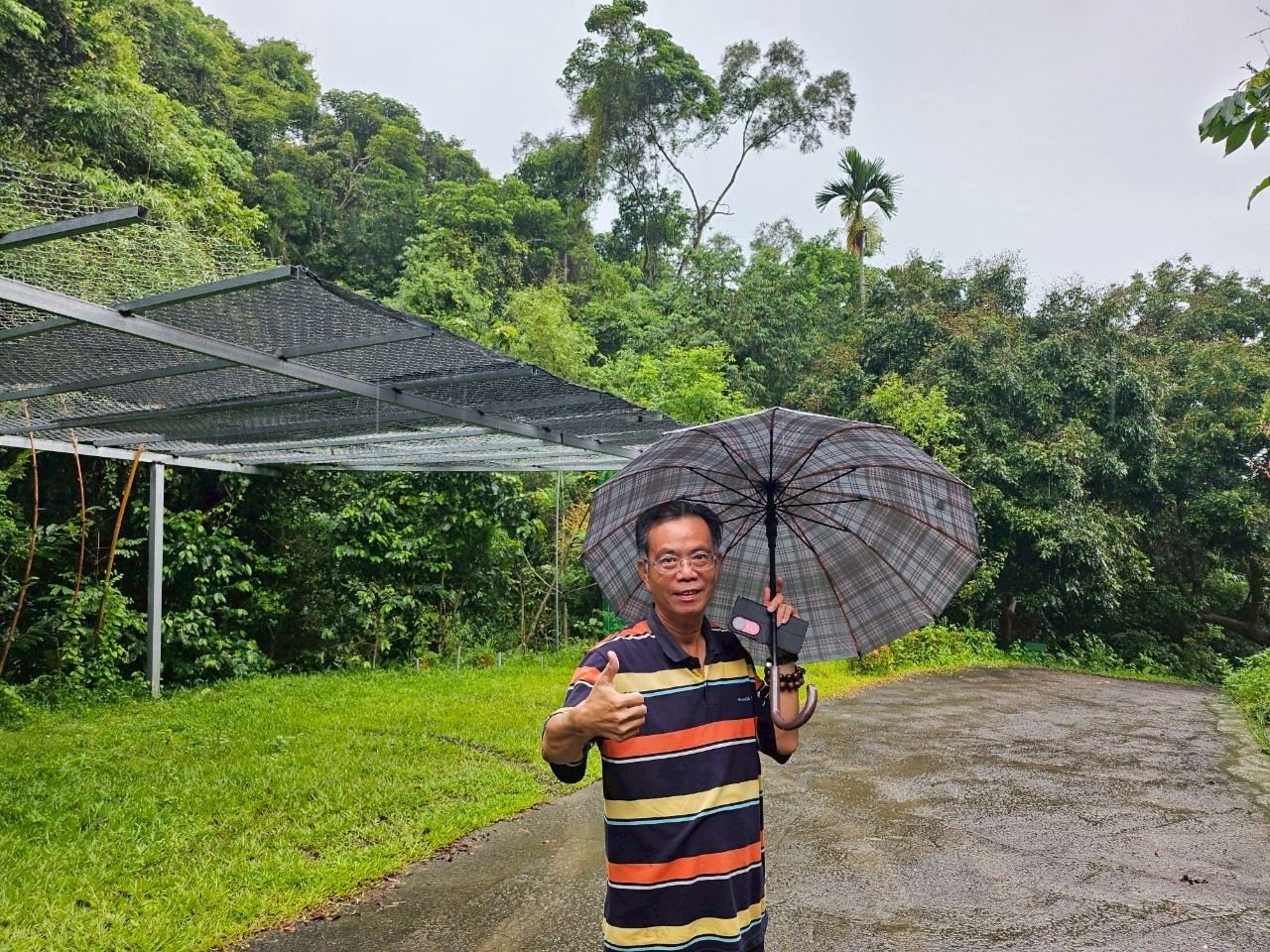 台中買屋賣房土地王劉志忠霧峰中坑北溝小段1.5甲景觀地