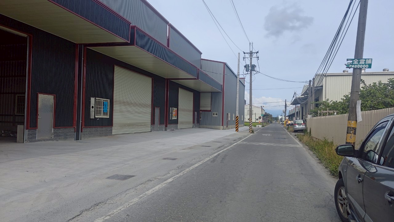 ?路不用買、車免倒退～省錢又省事的神地現身啦！【大寮農地廠房】