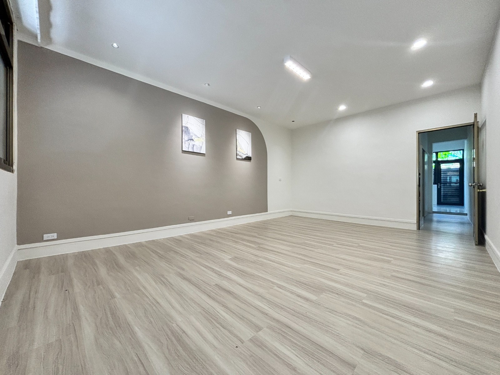 ❤️南投燦坤旁｜全新整理透天