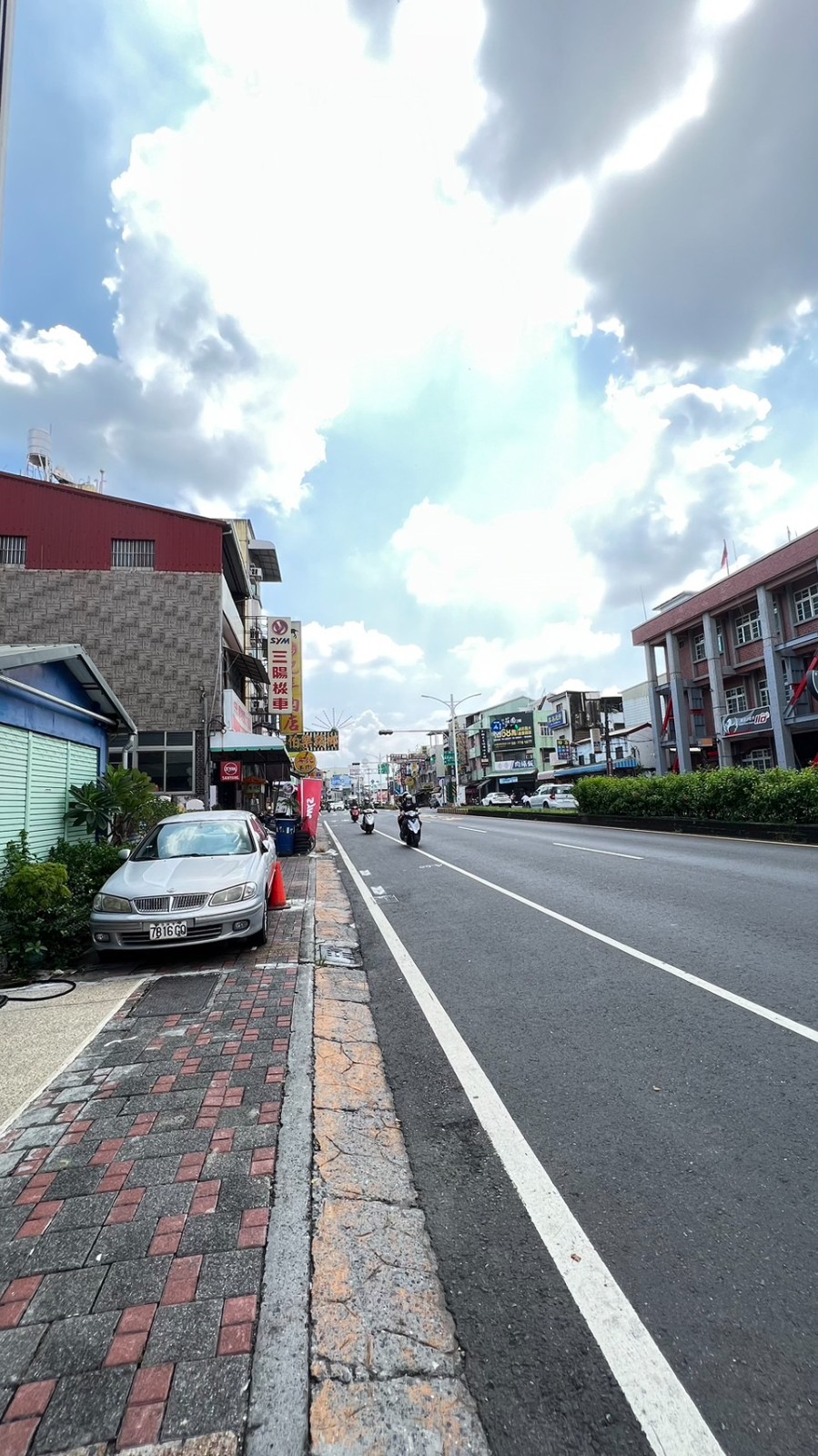 屏東麟洛中山路20米路旁金店面