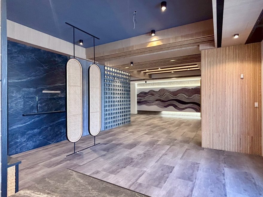 安南區【安南醫院邊間大面寬雙電梯雙店面】