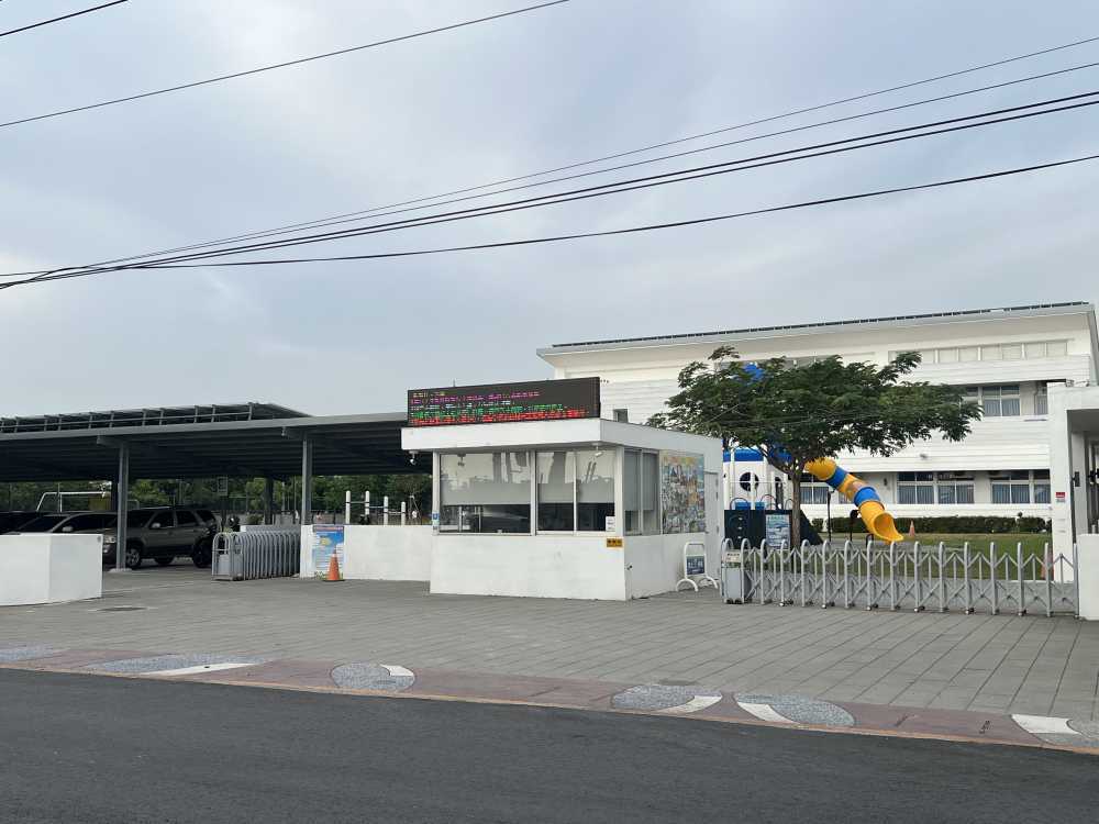 彌陀壽齡國小旁臨10米路乙種建築用地