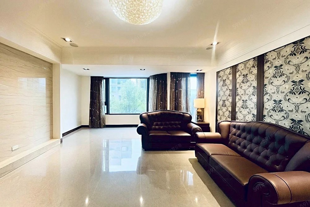 七期:捷運豪宅3房+雙車位