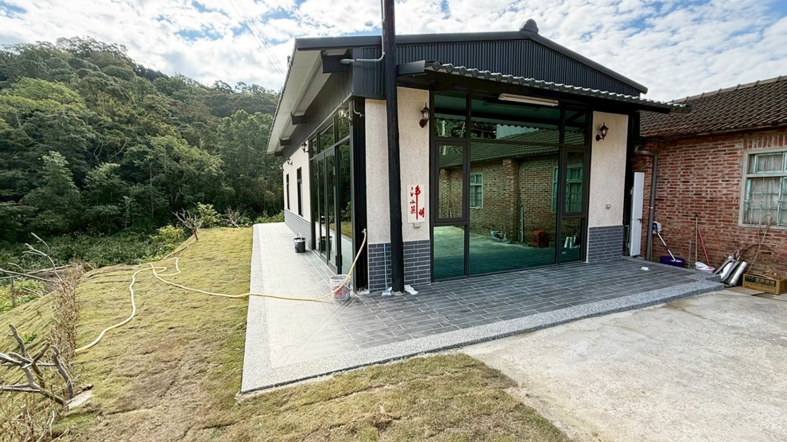 峨嵋水流東築夢山居+農地