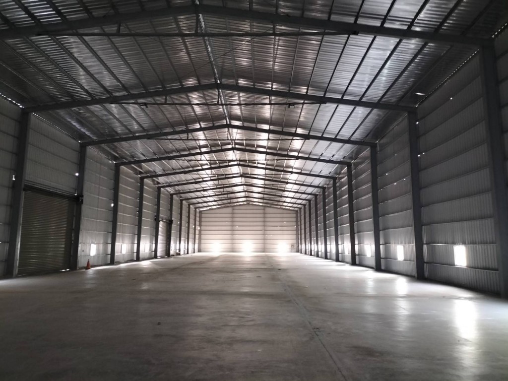 鶯歌旁新建挑高鋼構廠房