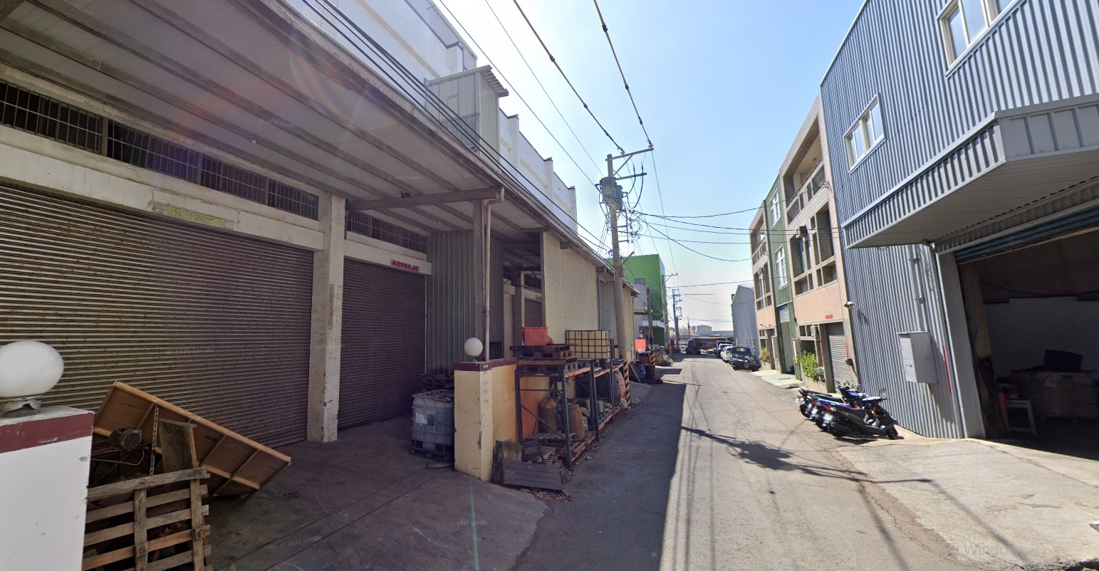 和美和港路旁丁種工業廠房