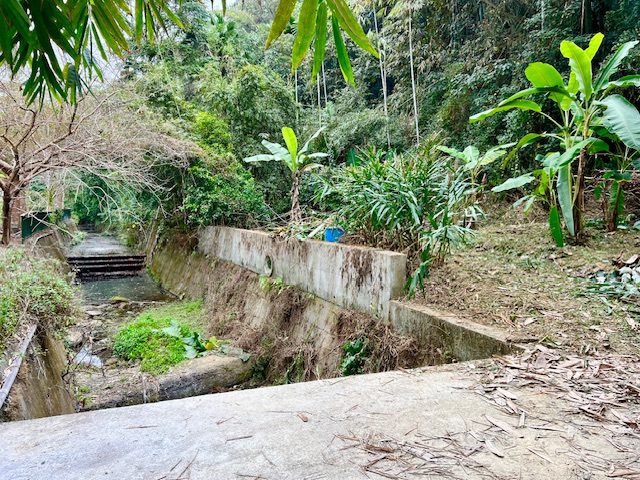 中寮月桃溪畔休閒農地1.4分