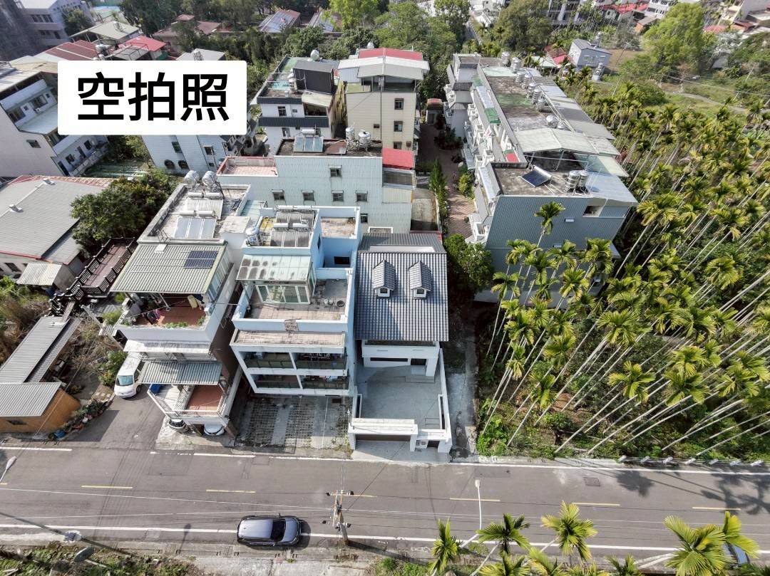 鹿谷廣興國小旁全新未住雙車位獨棟別墅台中買屋賣房 土地王劉志忠