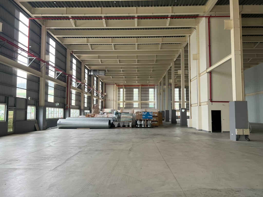 租新埔全新鋼構廠房1樓