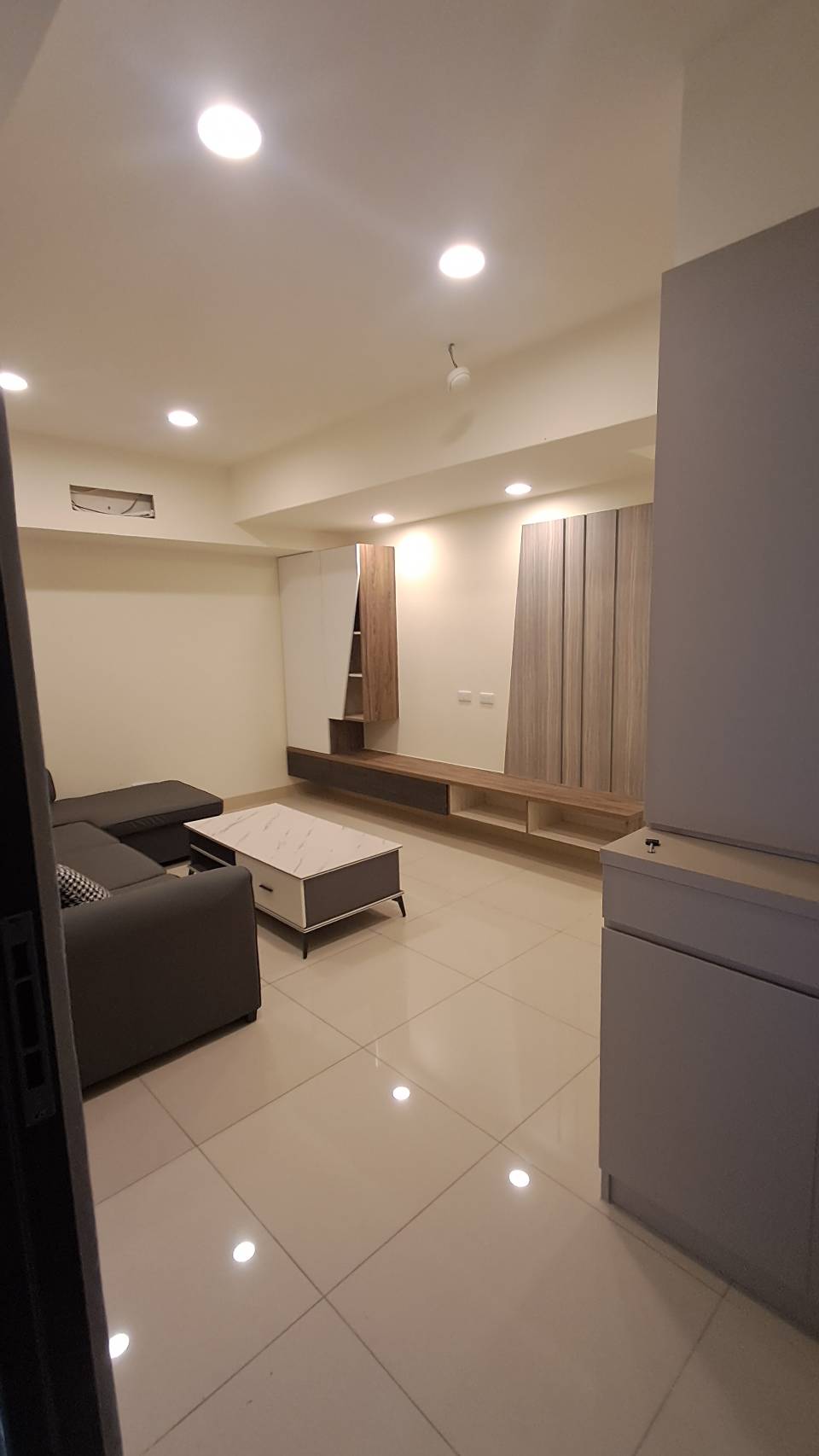 【民生北商圈｜平車美兩房】市中心蛋黃區・888萬 入主