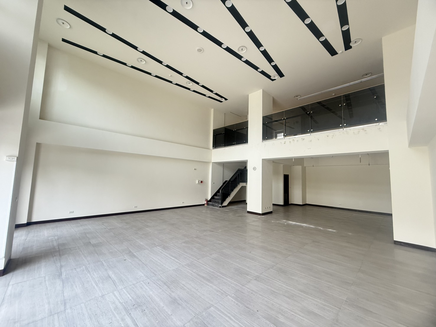 綠線G08站前金店面