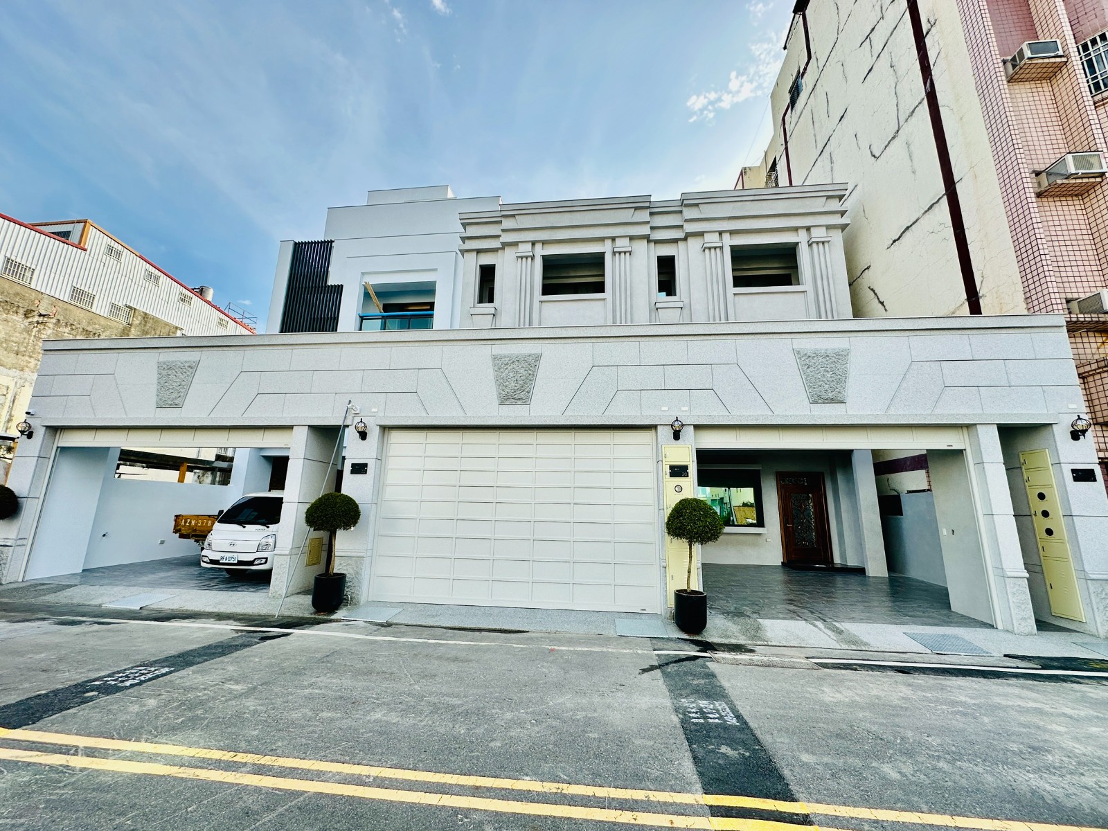 ❤️正義街全新雙車位電梯別墅B