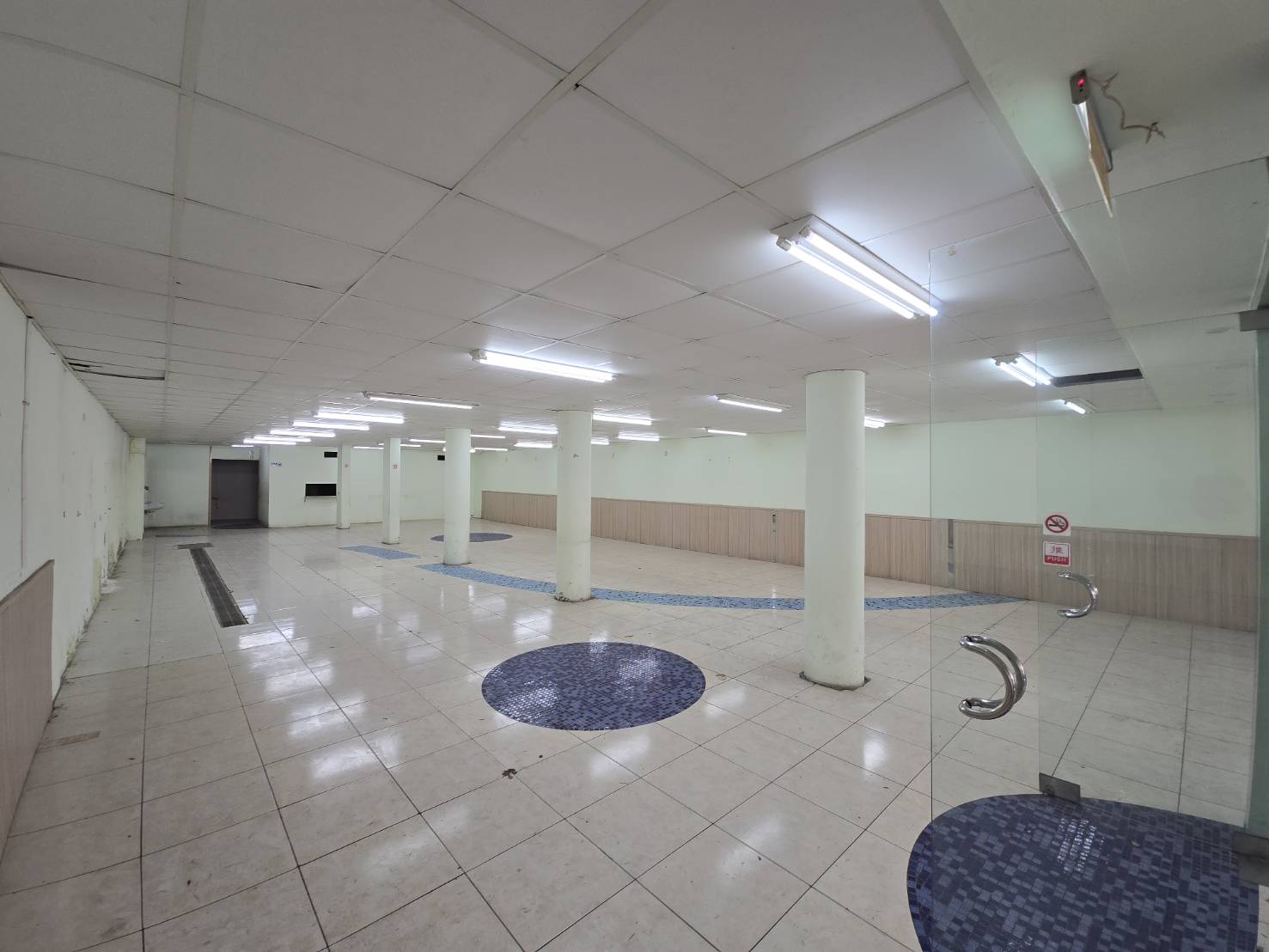 市政府中山路雙透天店面/工業地廠房買賣租賃