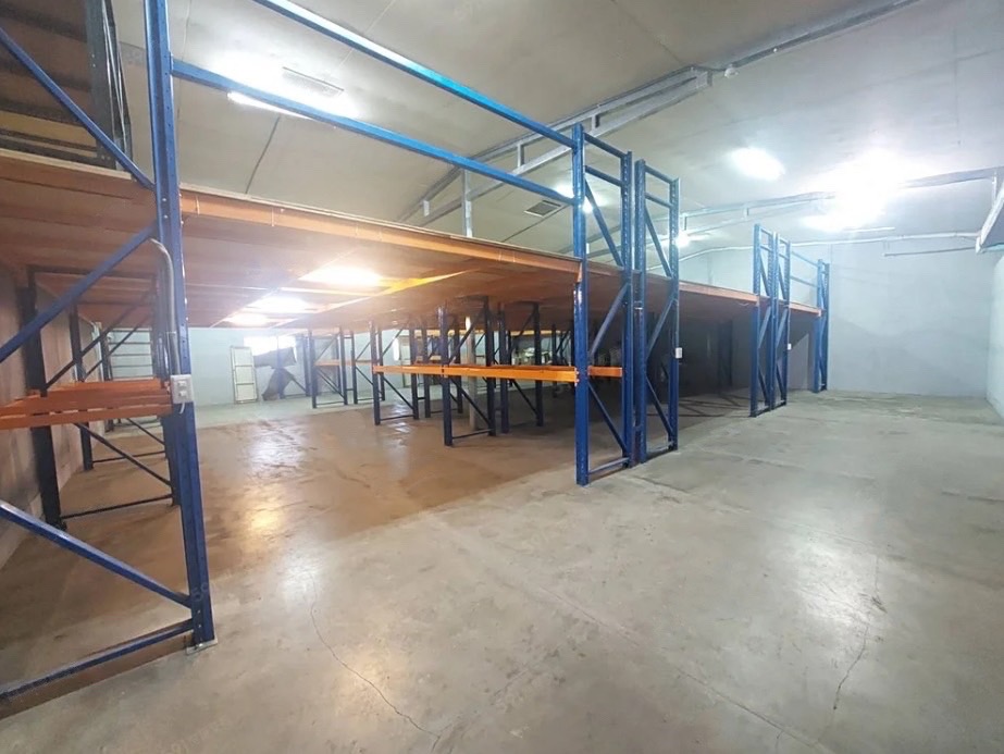 工二面寬方正RC廠房