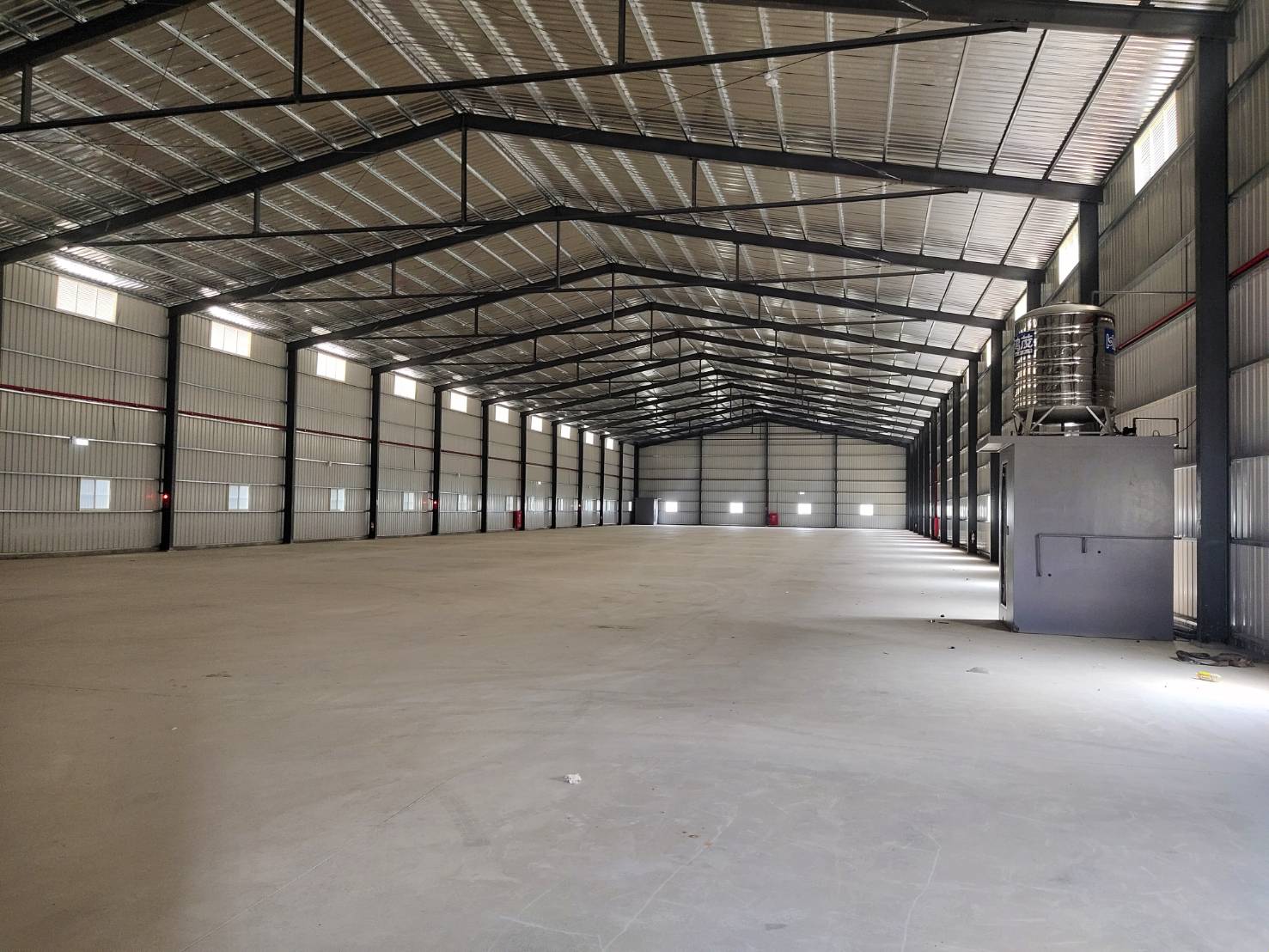 林口交流道/挑高7.5米/碼頭/倉庫廠房 &bull;  新北市廠房買賣/工業地/建地/徵收農地/廠房出租