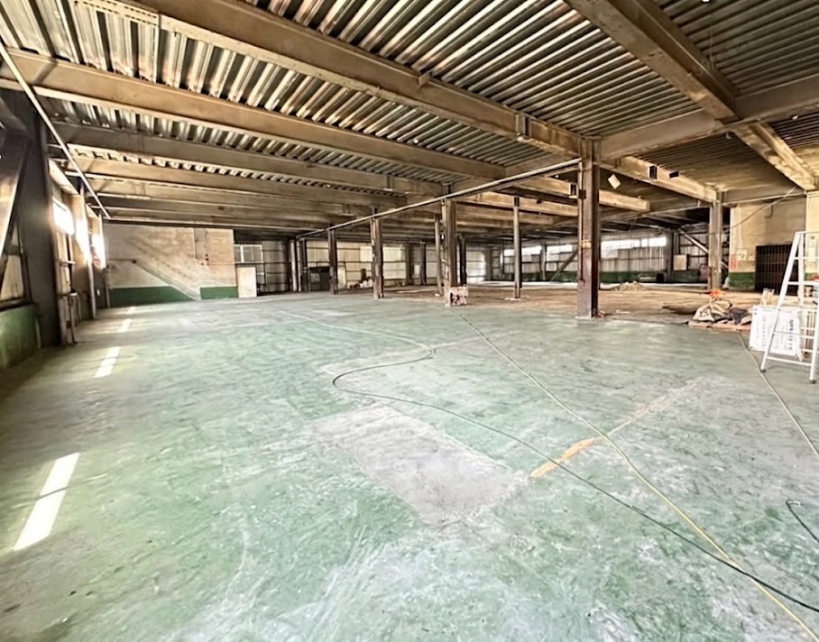 樹林工業挑高天車廠房 &bull;  新北市廠房買賣/工業地/建地/徵收農地/廠房出租