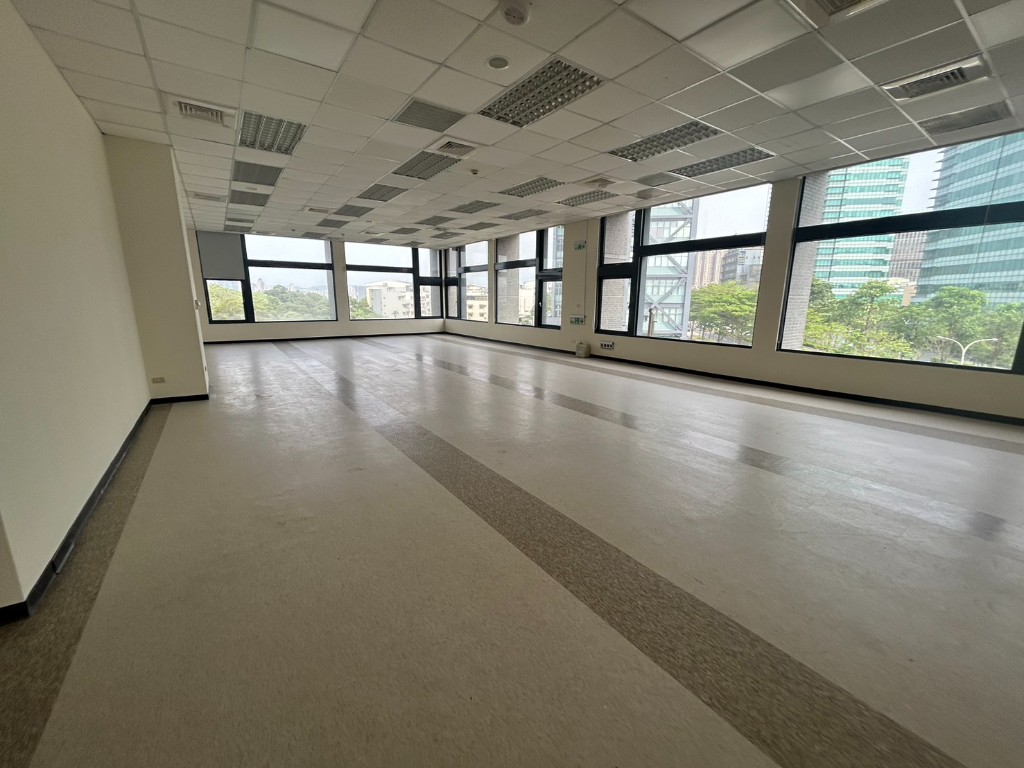 新竹交流道可廠登廠房｜工業地買賣｜廠房買賣出租｜亞輪工業地廠房