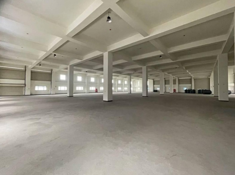 鹿港台17線挑高8米貨梯可廠登腹地廠房｜工業地買賣｜廠房買賣出租｜亞輪工業地廠房