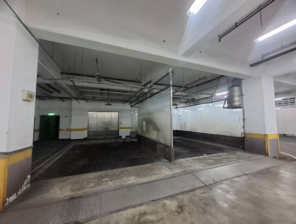 近台64線快速道路貨梯可廠登碼頭大面寬廠房｜工業地買賣｜廠房買賣出租｜亞輪工業地廠房