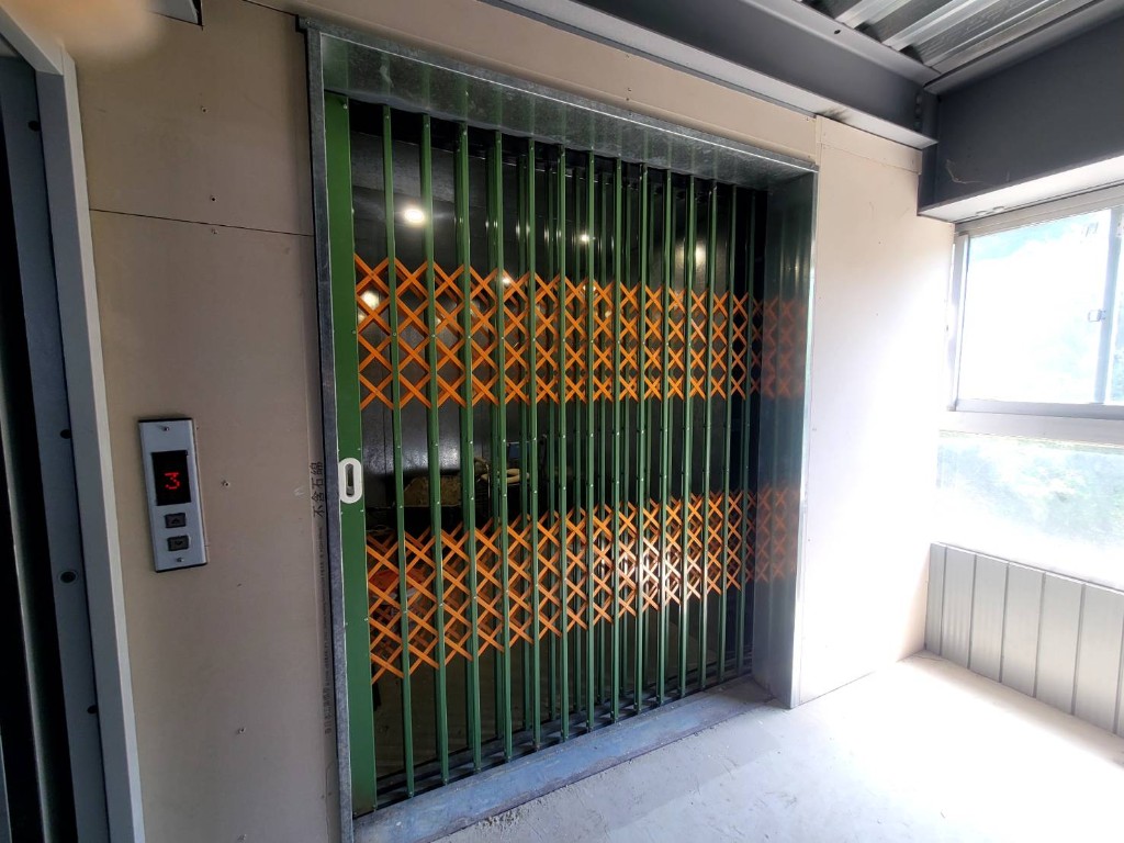 公館交流道旁4F貨梯可廠登腹地廠房｜工業地買賣｜廠房買賣出租｜亞輪工業地廠房