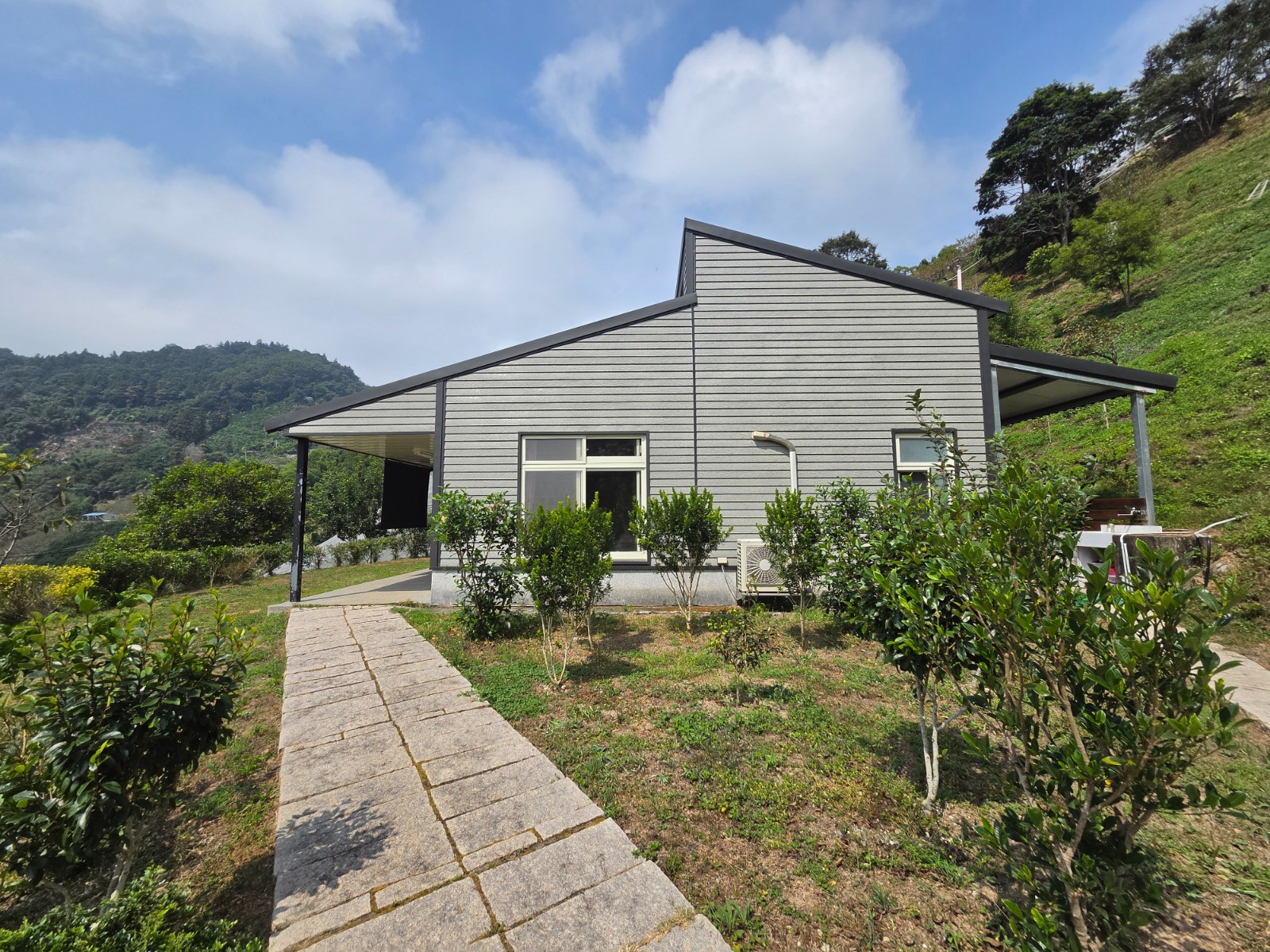 東勢合法景觀鋼骨農牧莊園