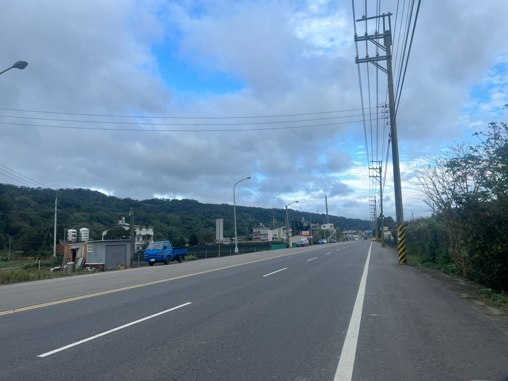 新關路1106坪農地可分割