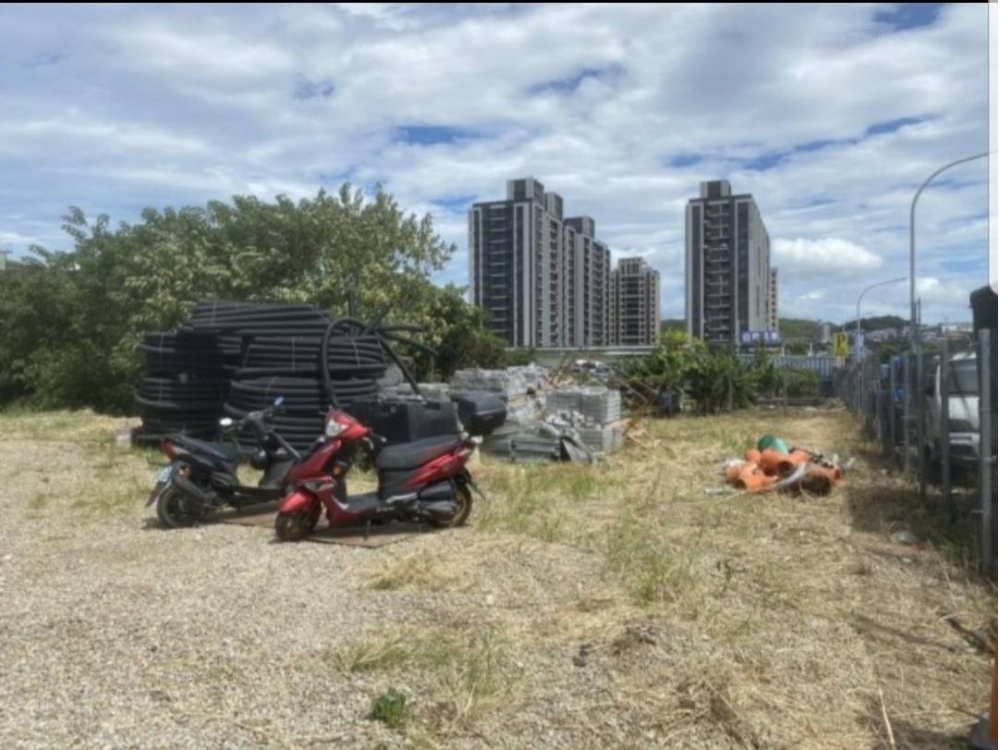 鶯歌區鳳福路  ㊣鳳鳴重劃區方正建地  土地：１１５８坪  道路：２０米路  大桃園房屋網