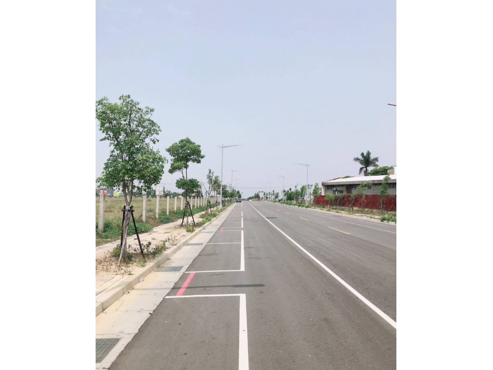 14期公園旁住1-1建地