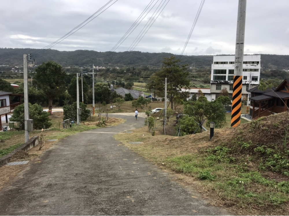●新埔 ~ 避暑防疫景觀休閒農地●近九芎湖照門山