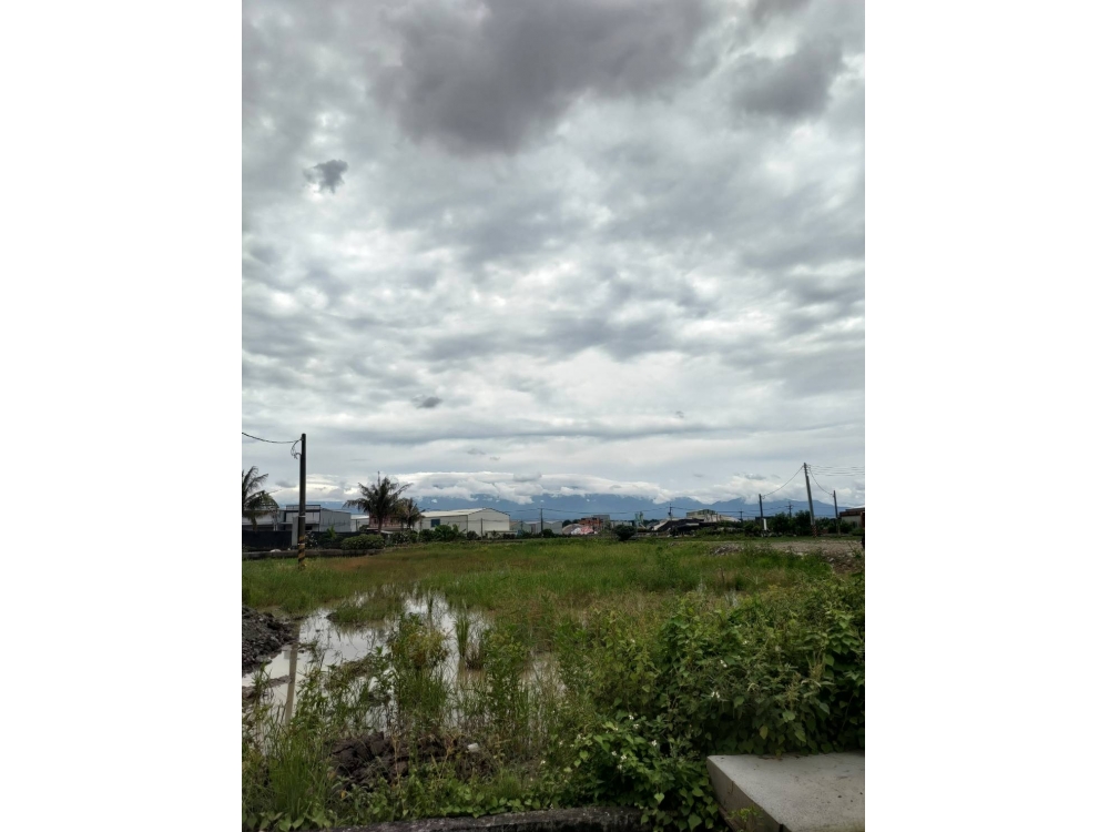 大寮區農地+廠房: 至學路和發路三角地，地點佳，增值快。