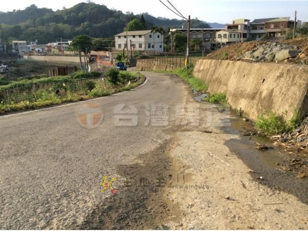 苗栗縣大湖鄉南昌段近台3線農建地出售
