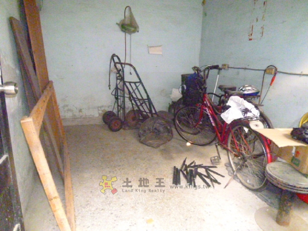 大里區大元國小建地