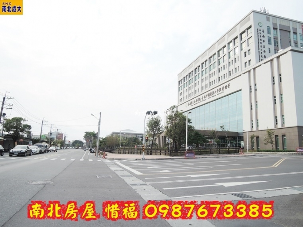 安南醫院建地【0987673385】環福街103坪面寬8米朝南建地888萬