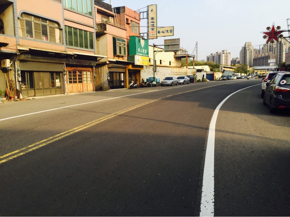 近喜來登臨大馬路建地