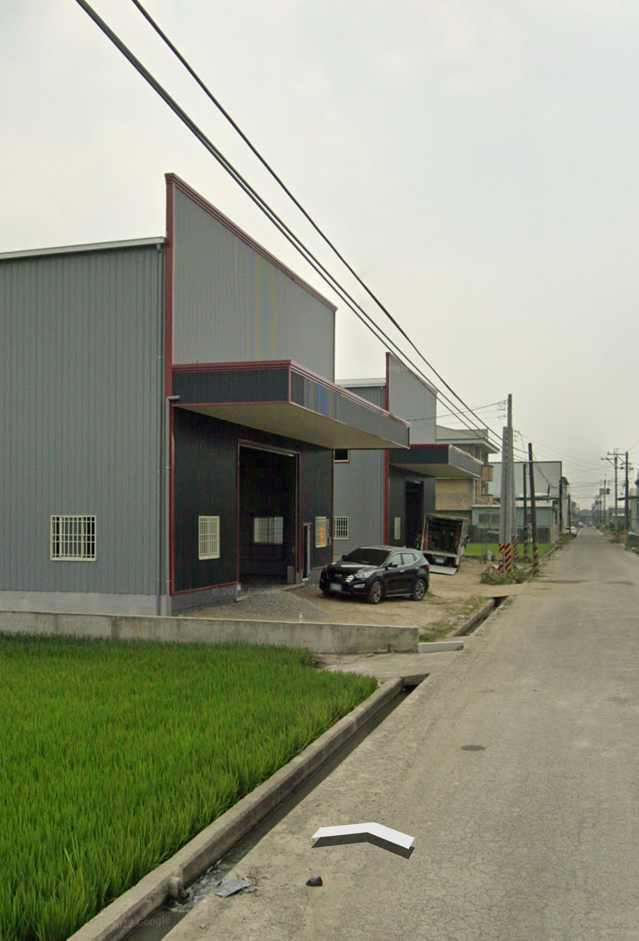 大寮翁公園無路持150坪廠房（陳美鳳）